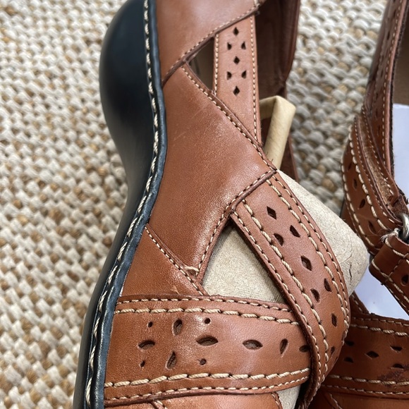 NEW Clarks Ashland Spin Q - Picture 8 of 10